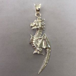 925 Silver dragon pendant unisex
